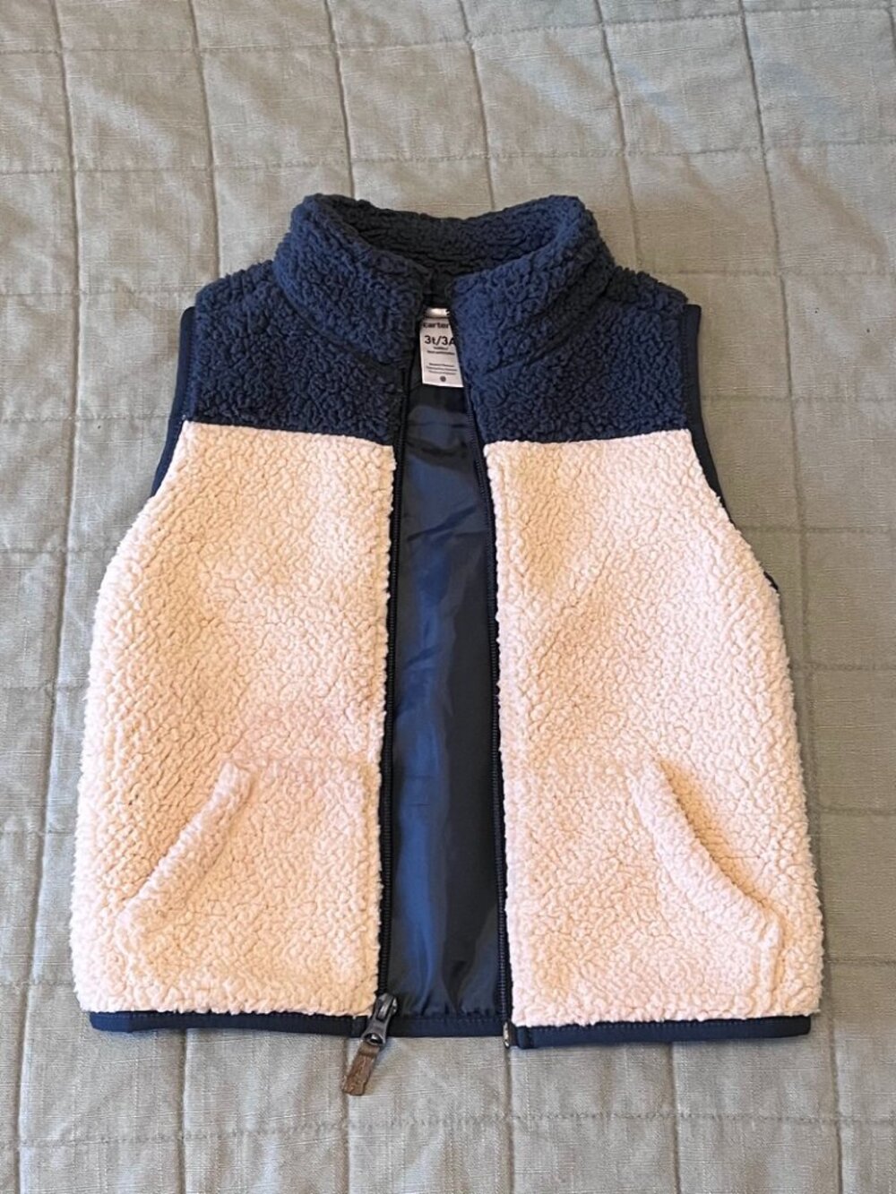 Carter's 3T Sherpa Vest, Like New